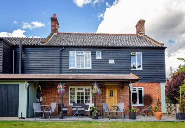 Hickling Lawson Cottage B&B المظهر الخارجي الصورة